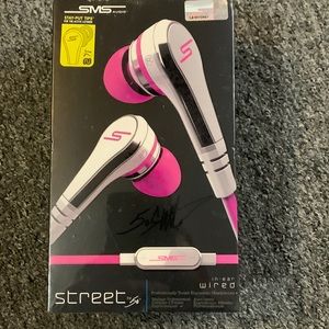 SMS Street in-ear wired headphones by 50 Cent